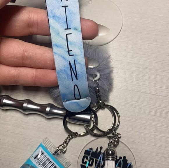 Self Defense Key Chain - Picture 3 of 6